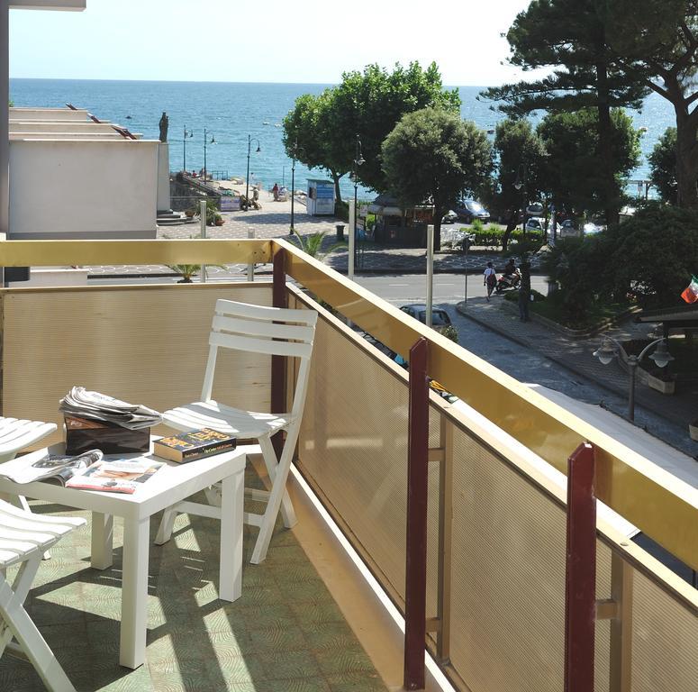 Tizi Apartments Corso Reginna Maiori Exterior photo